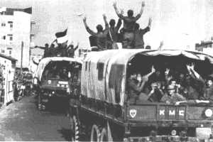 1982 - PLO leave Beirut